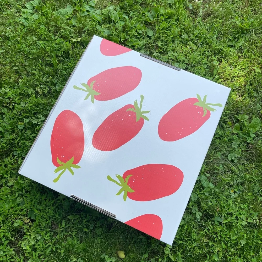 Carbone Brunch Club Box